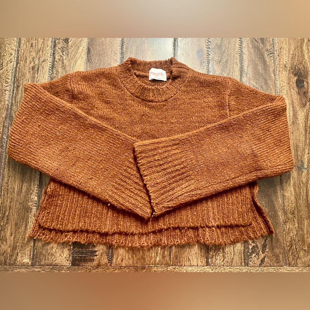 Masion cle’o Brown Knit Sweater